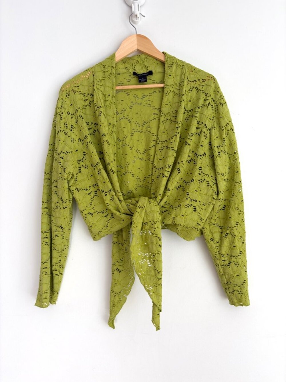 Lundstrom Vintage Y2K Boho Lime Floral Lace Tie Front Bolero
